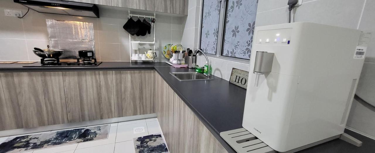 Imanz Homestay 3 Bedroom & 3 Bathroom Kajang Exterior photo